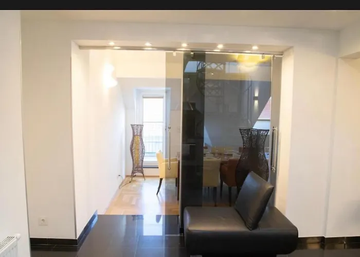 Penthouse דירה